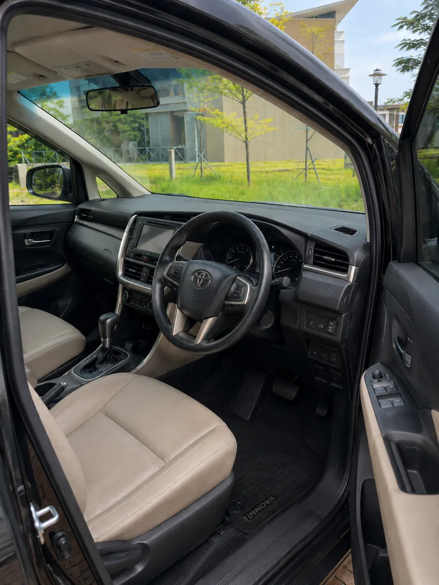 Toyota Innova driver cockpit real photo